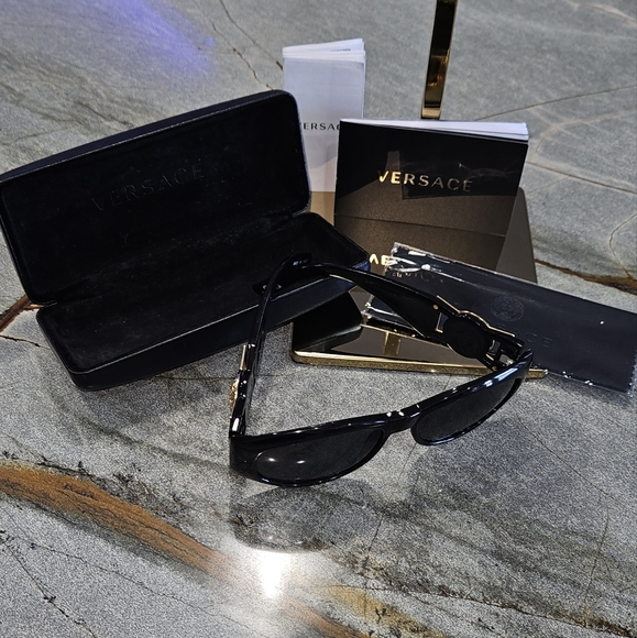 Versace Black Sunglasses with Gold Medusa Detail - Picture 6 of 15